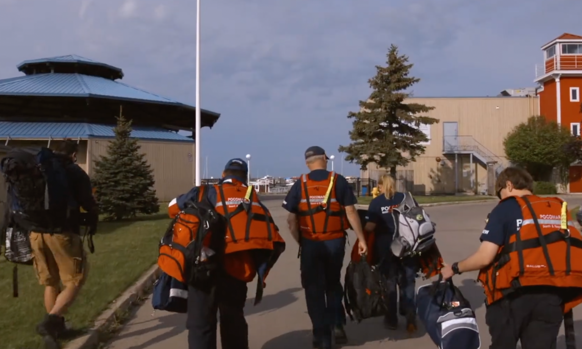 Crew walking to tasking